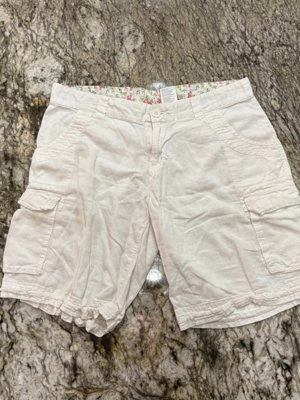 Y2K No Boundaries White Cargo Shorts Floral Lining With Drawstring